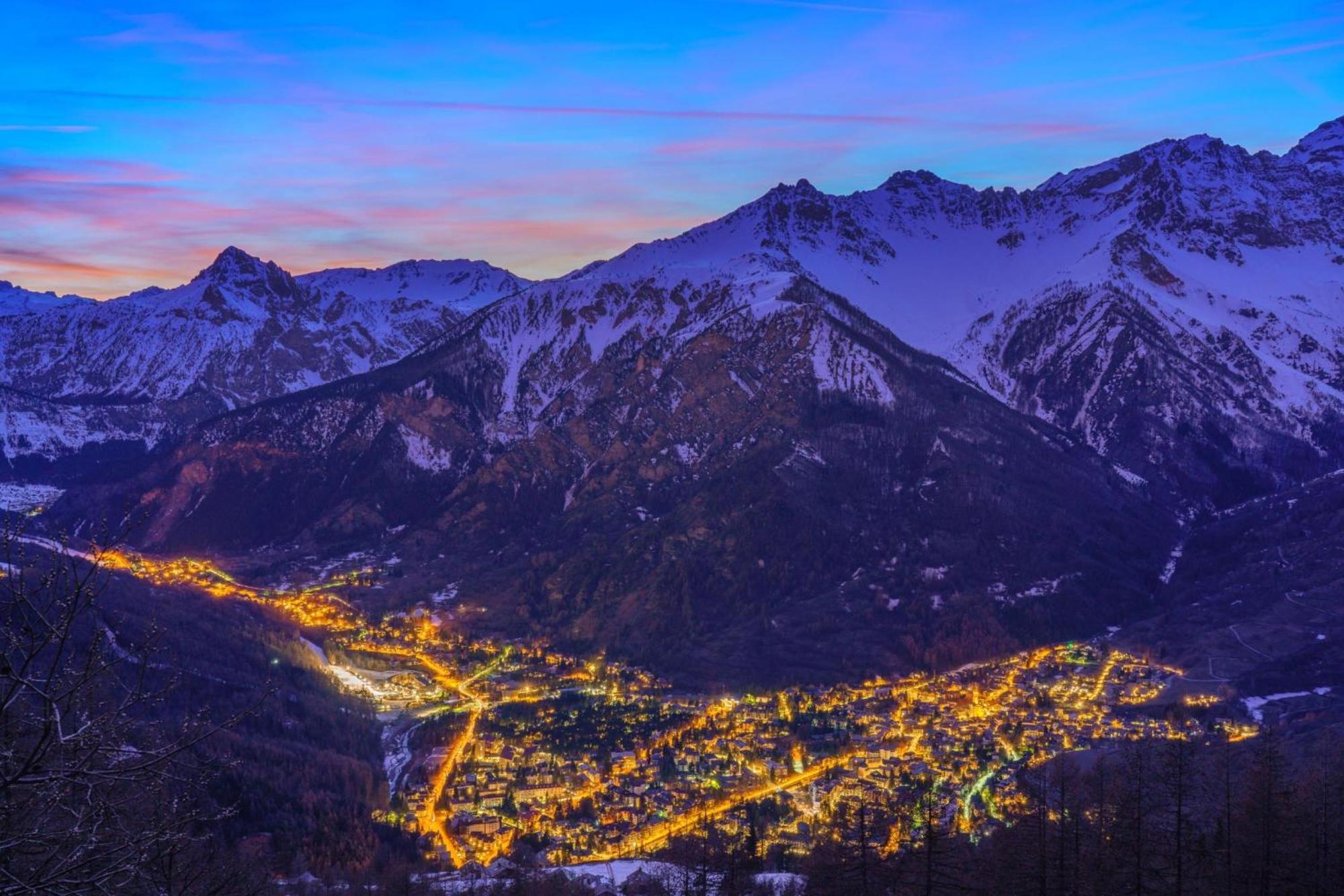 Il Rododendro City Center - Happy Rentals Bardonecchia Exterior foto
